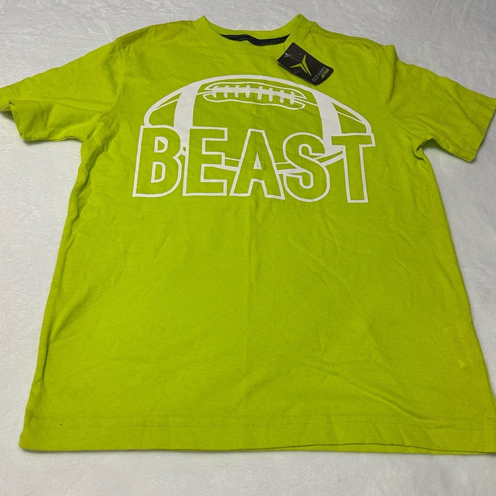NWT Boys Old Navy Lime Green Football 'Beast' T-Shirt Size Medium 8
